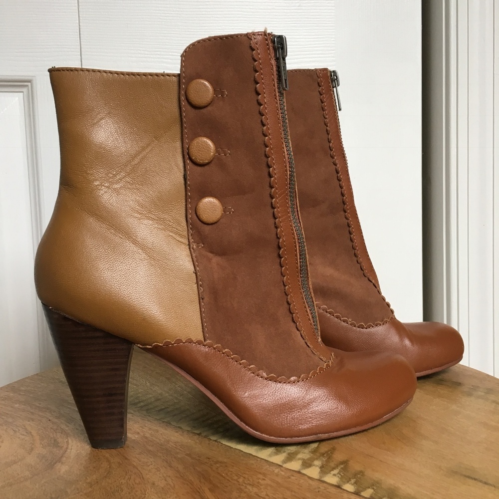 POETIC LICENSE Retro Leather Suede Button Booties
